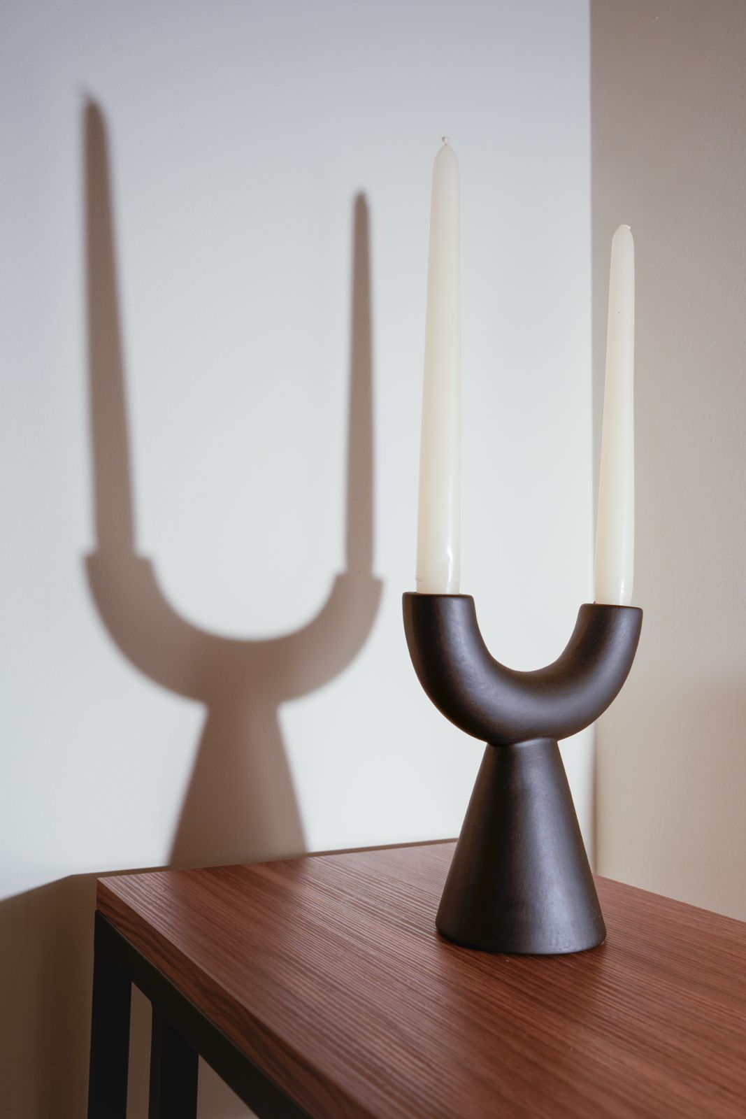 U Shape Black Candle Holder